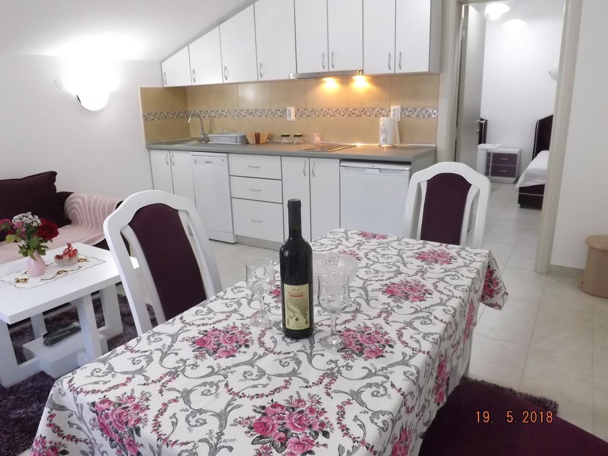 Raj Apartment Kotor Ngoại thất bức ảnh